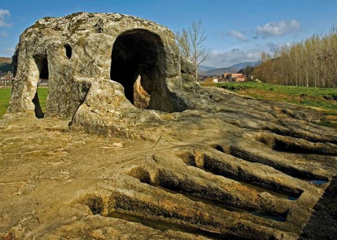 Castillo de Gama, Spain